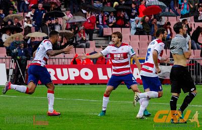El Granada sólo pudo rescatar un punto ante el Depor 