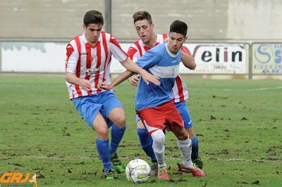 Insípido reparto de puntos en el derbi (J. M. BALDOMERO)
