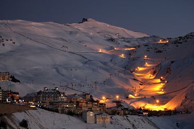 El esqui nocturno, otra gran atractivo de Sierra Nevada 