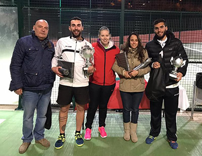 Ganadores del torneo de pádel de Navidad (GRJ)