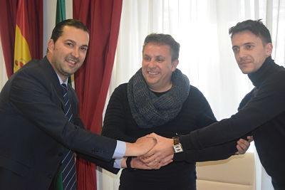 Firma del acuerdo de colaboración 