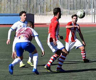 Los lojeños juegan este miércoles su partido aplazado (CASTILLO)