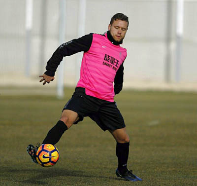 Ingason ya entrena con sus nuevos compañeros (GCF/ P. VILLOSLADA)