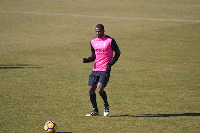 Adrián Ramos ya es uno más (GRJ)