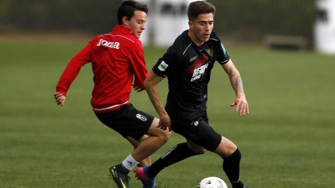 Imagen del partidillo disputado entre el Granada B y el Juvenil A (GRANADA CF)