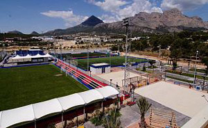 El Motril iniciará la eliminatoria en la Ciudad Deportiva Camilo Cano El Motril iniciará la eliminatoria en la Ciudad Deportiva Camilo Cano