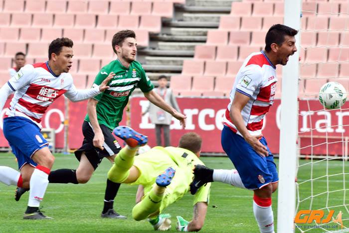 Navarrete celebra su gol ante el Cartagena (GRJ)