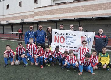 Campaña contra la violencia en el fútbol base 