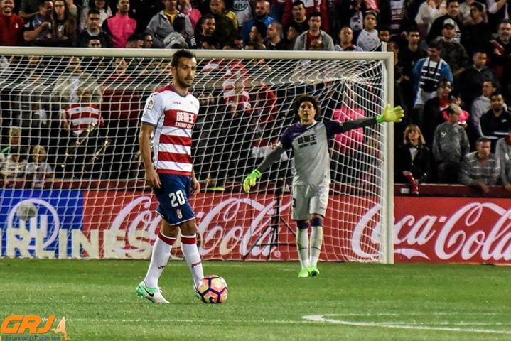 Saunier y Ochoa durante el último partido de Liga 