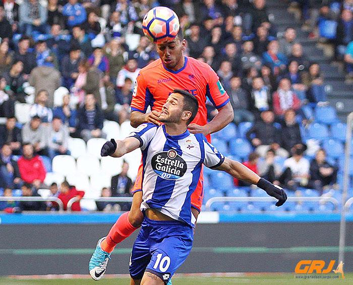 Rubén Vezo gana un salto a Andone (LOF)