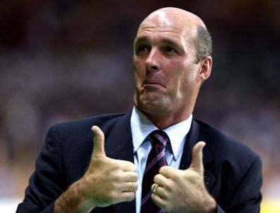 Metgod ayudará a Adams hasta final de temporada 