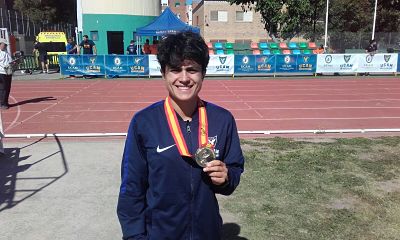 Pérez luce su medalla de oro 