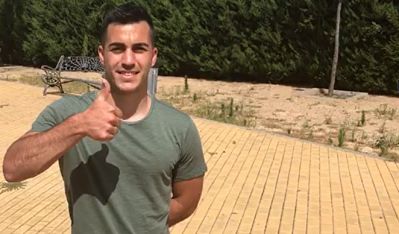 Joselu ya es rojiblanco 