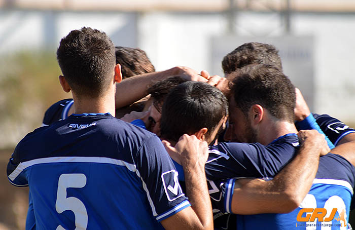Los jugadores de la UD Maracena celebran un tanto esta temporada (GRJ)