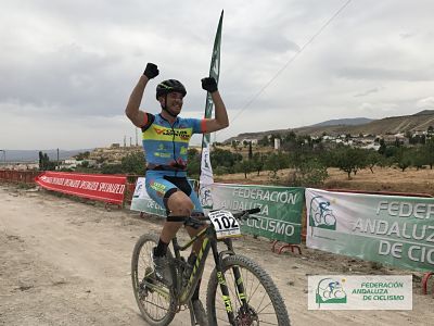 La carrera estuvo muy disputada 