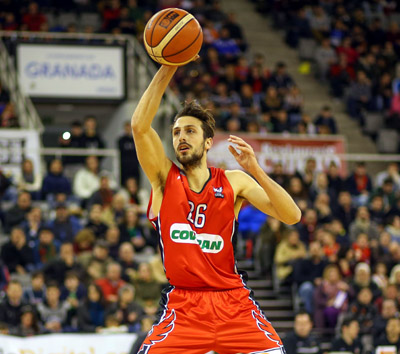 Carlos de Cobos volverá a vestir de rojinegro (FERMÍN RODRÍGUEZ)