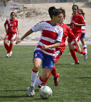 Los equipos femeninos tienen prioridad (GRANADA CF)
