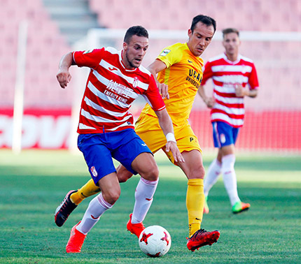 El filial rojiblanco comenzó con derrota la temporada (GRANADA CF)
