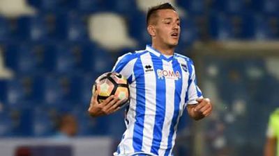 Manaj será el tercer delantero 