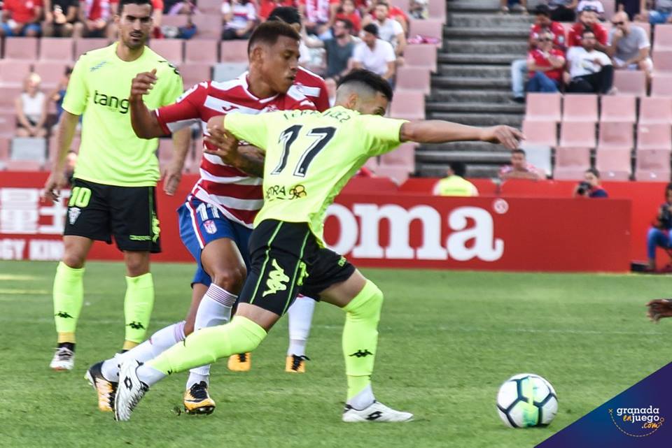 Machís marcó dos de los tres goles de su equipo (JOSÉ M. BALDOMERO)