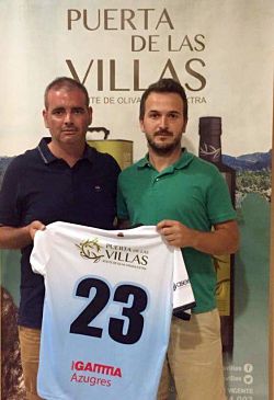 Párraga presentado con el Villacarrillo 