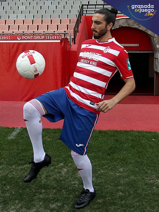 Chico Flores se ha estrenado como rojiblanco (JOSÉ VELASCO)