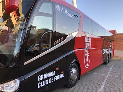 El nuevo autobús del Granada