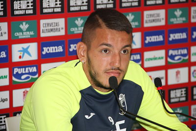 Rey Manaj, hoy en rueda de prensa (GRJ)