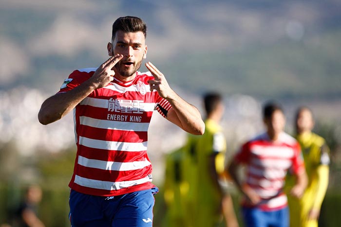 Pablo Vázquez en la celebración del primer gol (GRANADA CF)