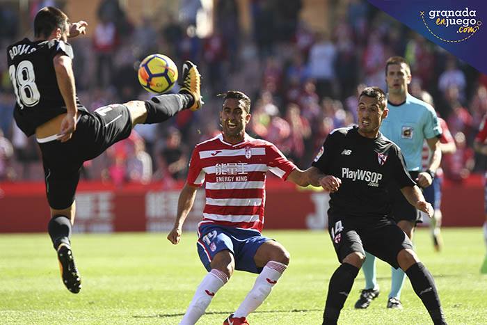 Montoro, en acción frente a Sevilla Atlético