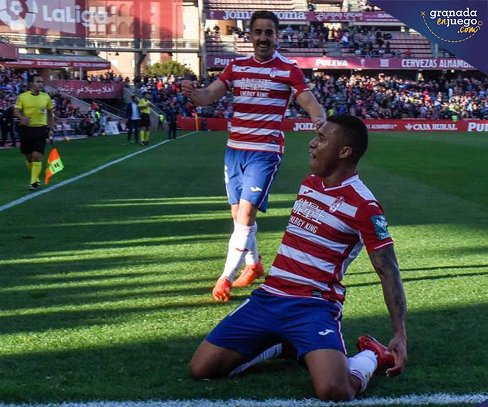 Darwin Machís en la celebración del segundo gol de su equipo (JOSÉ M. BALDOMERO)