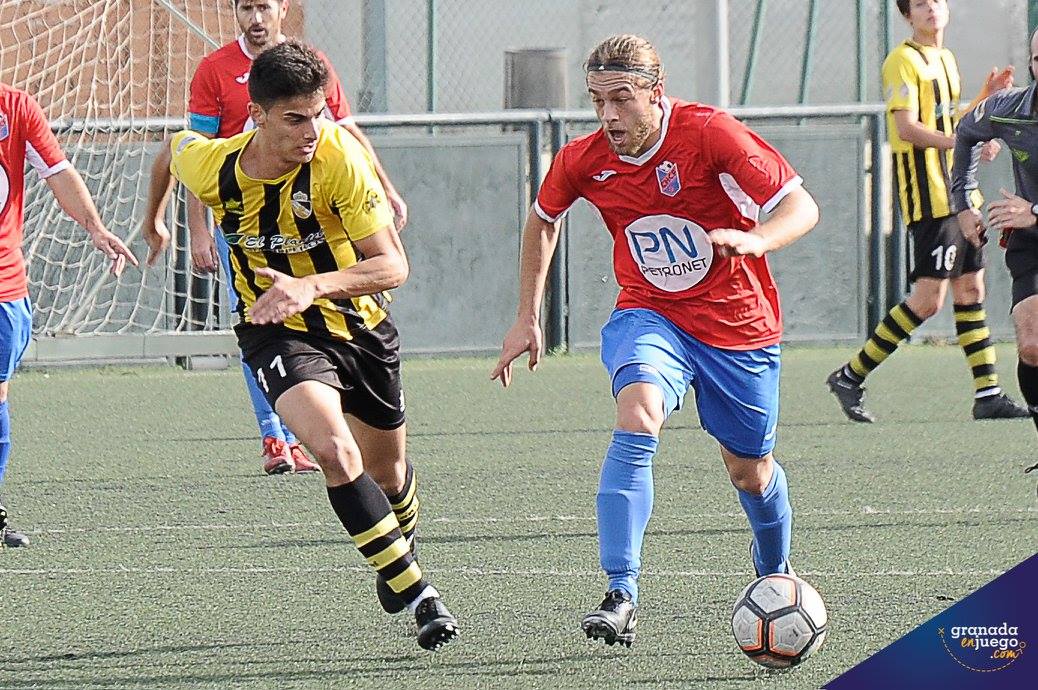 Antonio marcó el gol del Churriana (J. M. BALDOMERO)
