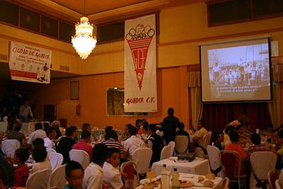 Más de 350 personas asistieron a la cena de fin de temporada del Guadix CF