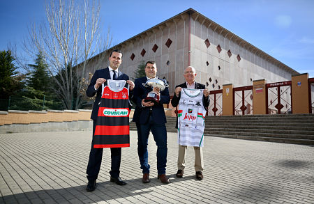 El Coviran Granada jugará de rojinegro la Copa (FCBG)