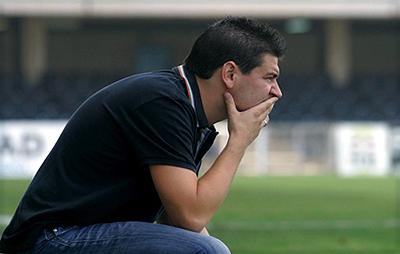 Fernando Estevez está entrenando al Marbella