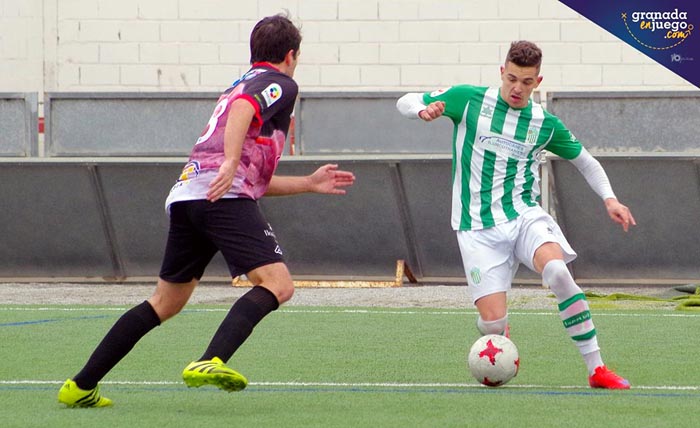 Los atarfeños afrontan un nuevo derbi como locales (VICENTE CARVAJAL)