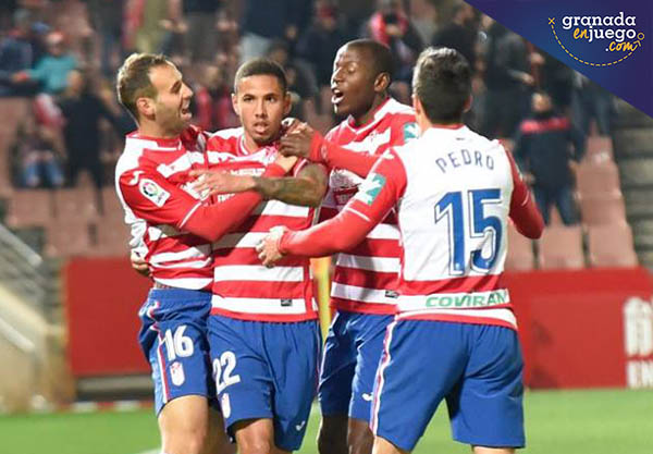 Peña debutó como goleador con un tanto para el recuerdo (J. M. BALDOMERO)