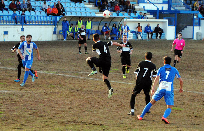 El Motril igualó en el campo del CD El Palo (ARCHIVO)