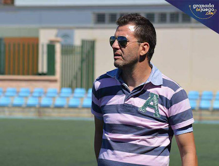 Por motivos personales Javier Villa ha presentado la dimisión como entrenador del Vandalia