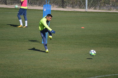 Joselu golpea a puerta 