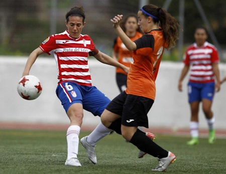 El Granada Femenino no renuncia a la primera plaza (GRANADA CF)