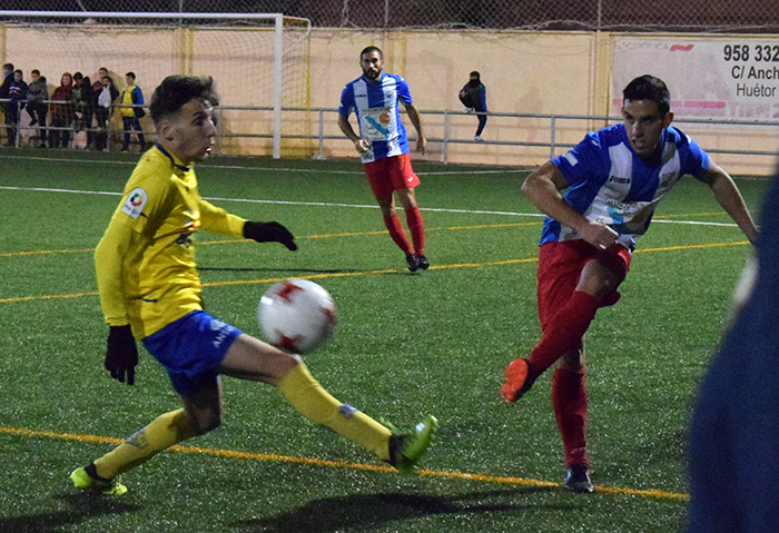 El Huétor Tájar, tercero en la tabla, recibe al quinto clasificado (ARCHIVO)