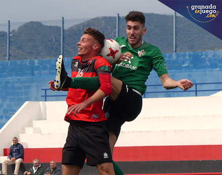 El Huetor Vega cosechó su octava derrota consecutiva en San Pedro (JAVIER RODRIGUEZ)