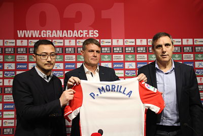 Salvador en la presentación de Morilla 