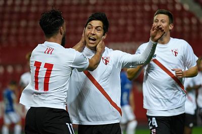 Borja Lasso en un partido con el Sevilla Atlético 