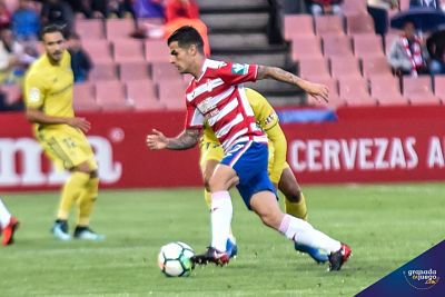 Álex Martínez, en el último partido de la pasada temporada 