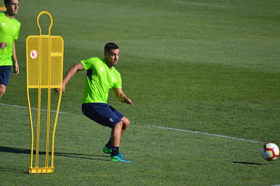 Joselu ya trabaja con el Granada 