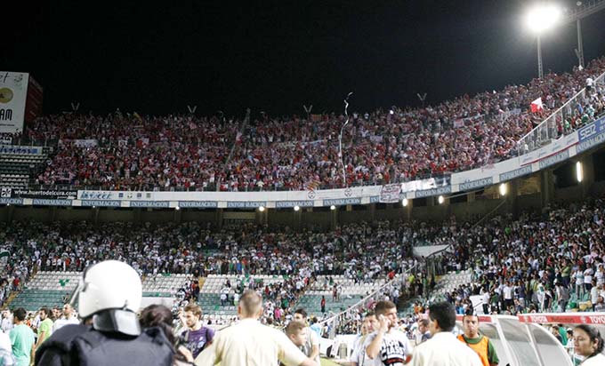 Aficionados del Granada celebrando el último ascenso de su equipo a Primera (Foto: Granada CF)