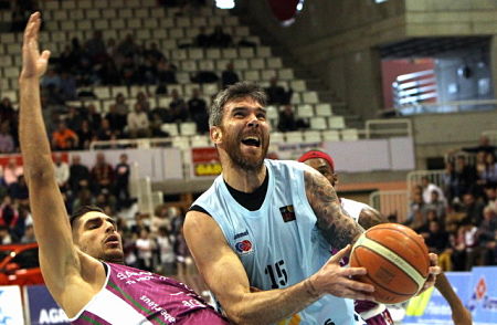 Guille Rubio en un partido de la pasada temporada con Breofan (WWW.ELPROGRESO.ES)