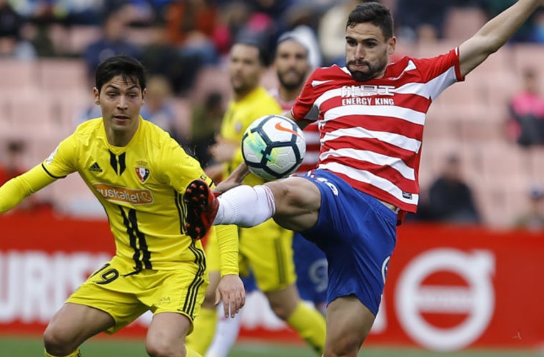 Antonio Puertas ante Osasuna en Los Cármenes, la pasada temporada